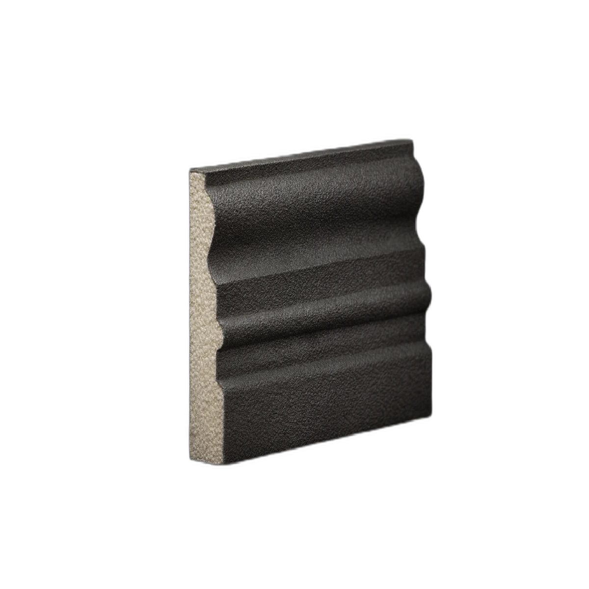 Rodapé / base externa BR002 em EPS revestido — 50 cm de altura × 07 cm de avanço, barra de 1 metro | Moldurale